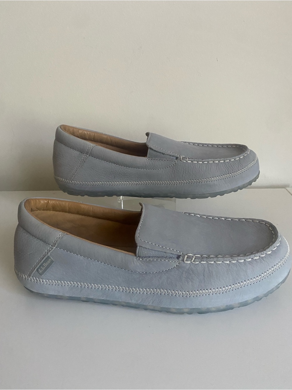 L.L.Bean Hearthside Leather Slippers Women’s Size 10 US Powder Blue